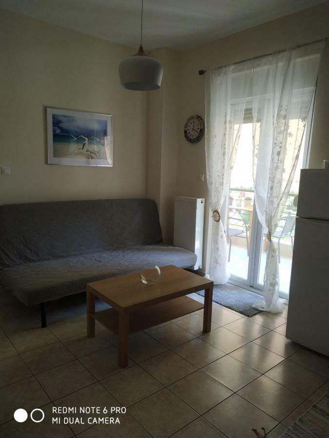 Ourania'S Apartments Kamena Vourla Ngoại thất bức ảnh