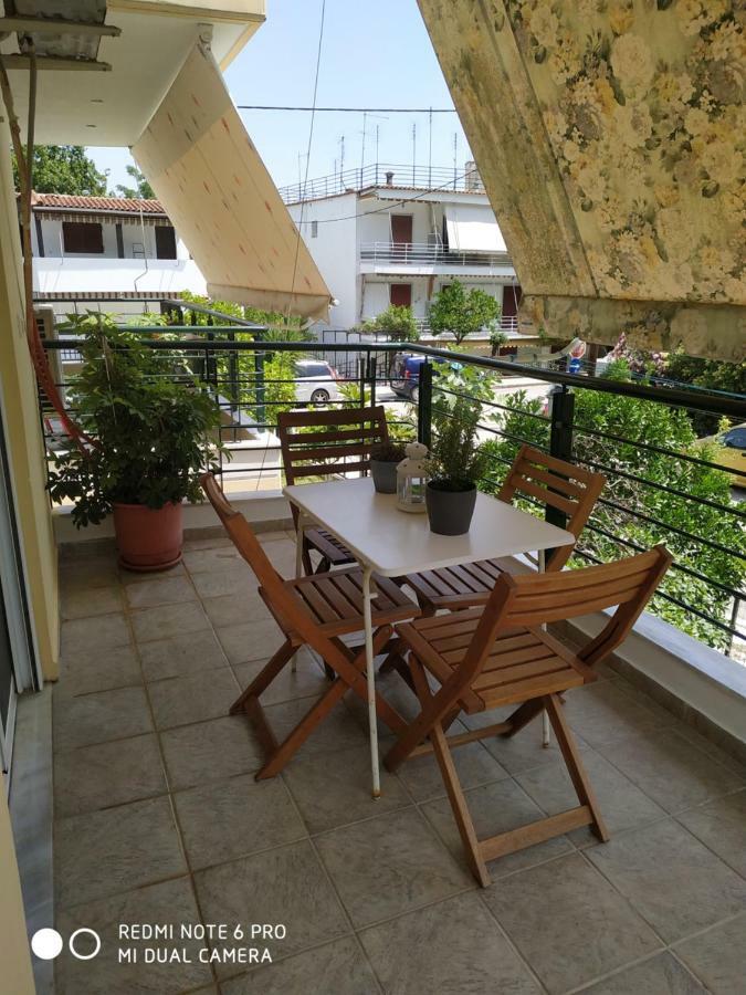 Ourania'S Apartments Kamena Vourla Ngoại thất bức ảnh