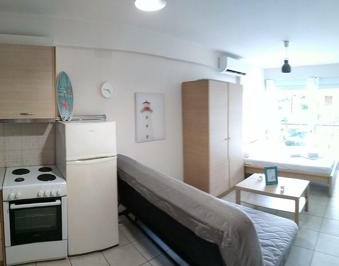 Ourania'S Apartments Kamena Vourla Ngoại thất bức ảnh